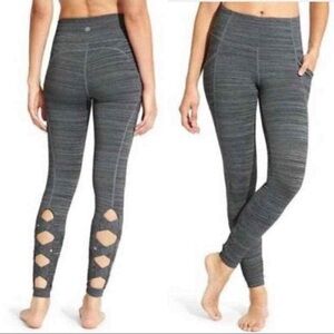 Athleta Chaturanga Gray Cut Out Legging | Small
